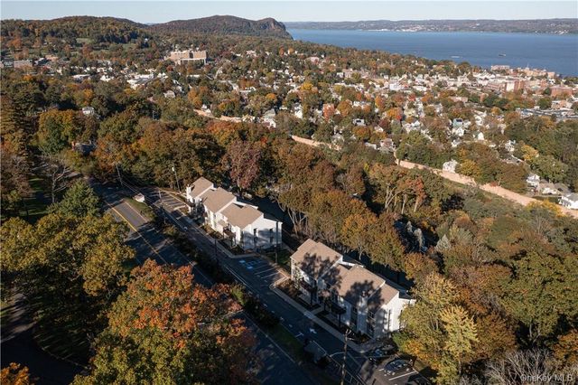 8-12 S Boulevard 12-202, Nyack, NY 10960