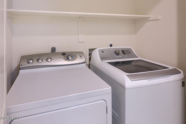 11333 N 92ND Street 1118, Scottsdale, AZ 85260