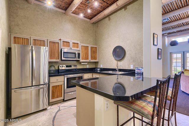 11333 N 92ND Street 1118, Scottsdale, AZ 85260