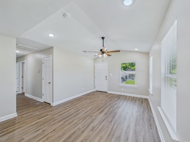 4412.5 W 14th Street, Little Rock, AR 72204