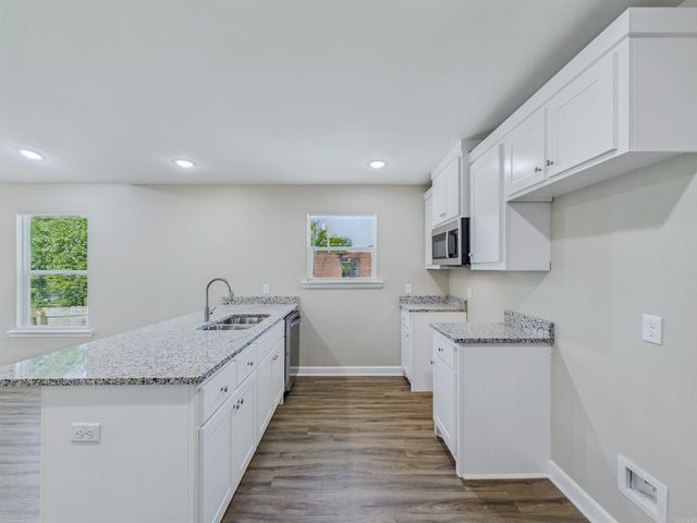 4412.5 W 14th Street, Little Rock, AR 72204