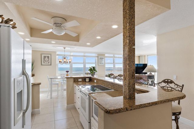 5440 N Ocean Drive 907, Singer Island, FL 33404