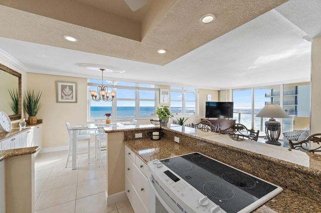 5440 N Ocean Drive 907, Singer Island, FL 33404