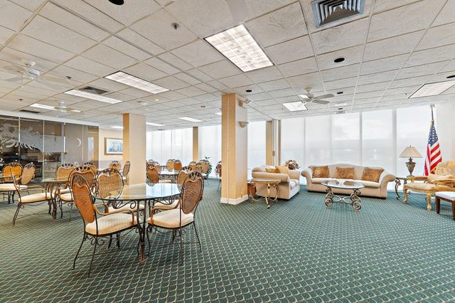 5440 N Ocean Drive 907, Singer Island, FL 33404