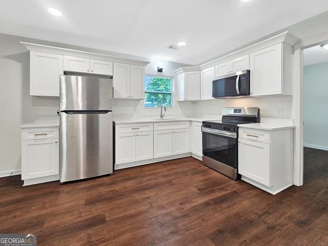 373 Floyd Street SE, Smyrna, GA 30082