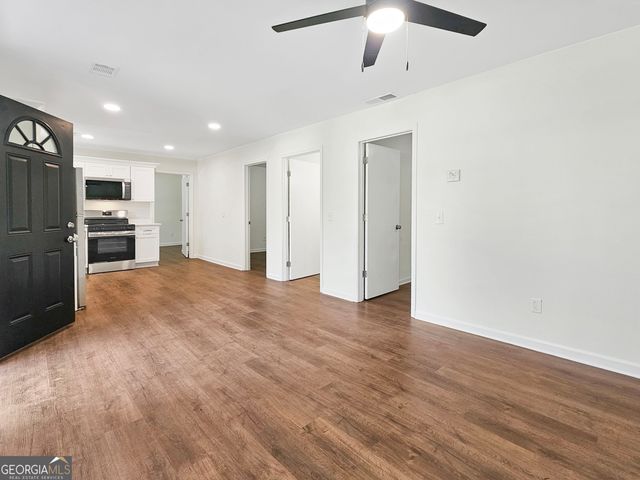 373 Floyd Street SE, Smyrna, GA 30082
