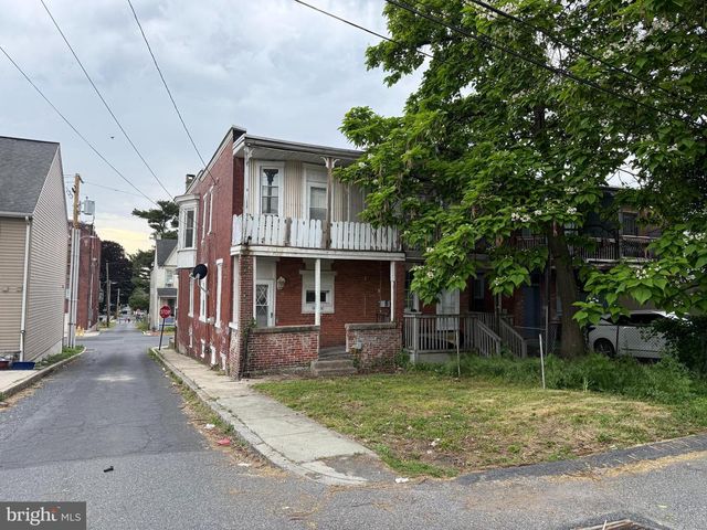 2031 N 4TH ST, Harrisburg, PA 17102