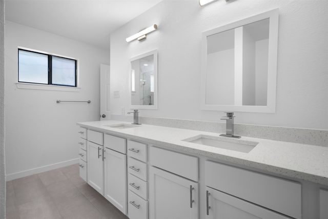 6111 Maple Leaf Drive, Arlington, TX 76017