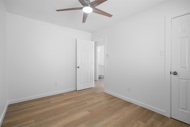 6111 Maple Leaf Drive, Arlington, TX 76017