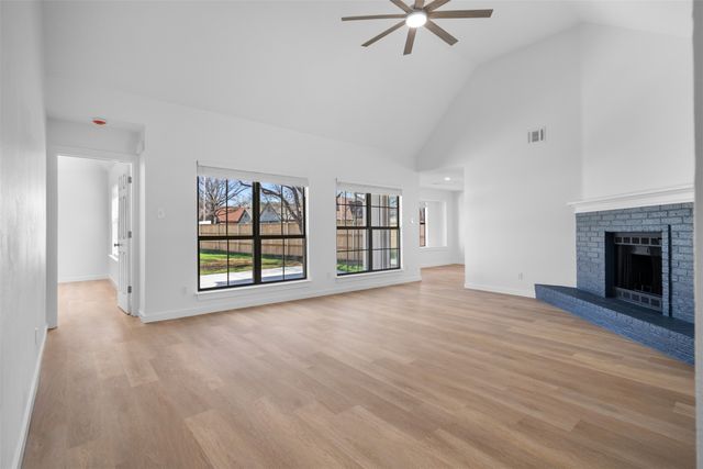 6111 Maple Leaf Drive, Arlington, TX 76017