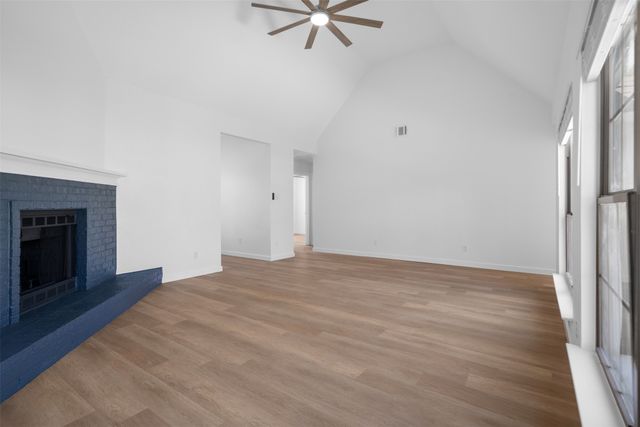 6111 Maple Leaf Drive, Arlington, TX 76017