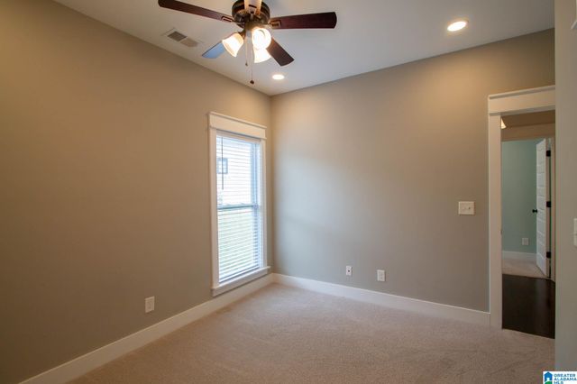 3922 CREST LANDING, Irondale, AL 35210