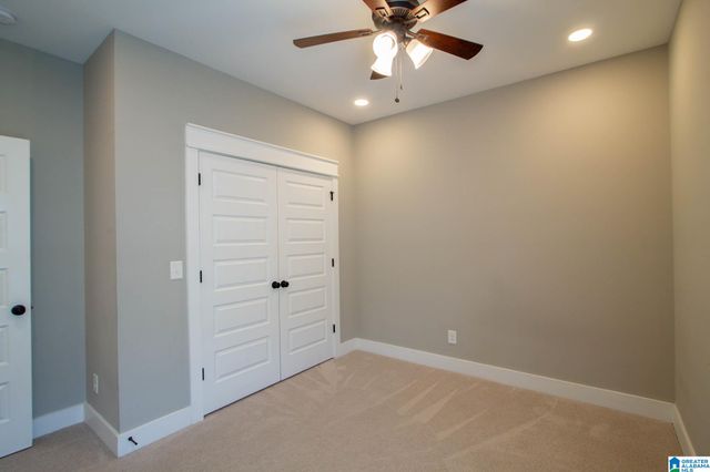 3922 CREST LANDING, Irondale, AL 35210