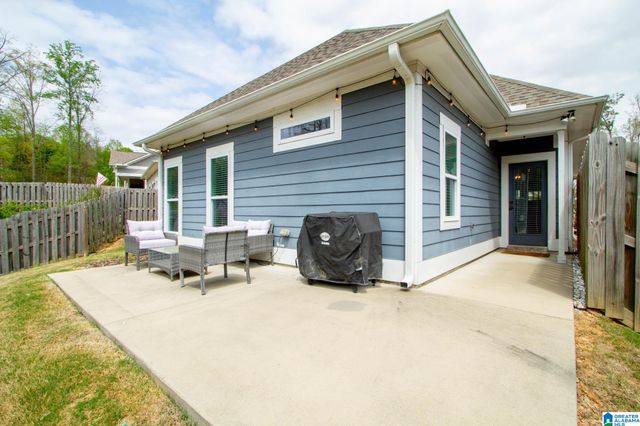 3922 CREST LANDING, Irondale, AL 35210