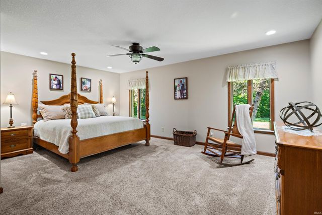1505 N Etna Road, Huntington, IN 46750