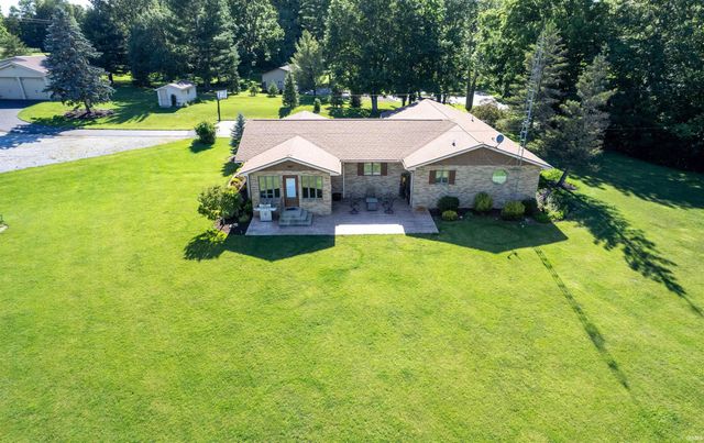 1505 N Etna Road, Huntington, IN 46750