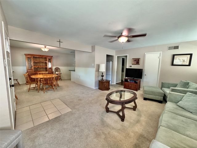 11319 Lanewood Circle, Dallas, TX 75218