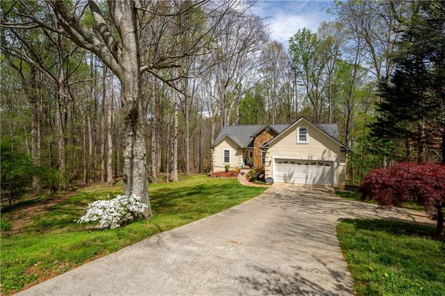 3724 Lexington Court, Gainesville, GA 30504