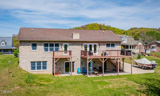 127 West Lake Drive, Rogersville, TN 37857
