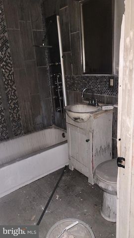 5614 BLOYD ST, Philadelphia, PA 19138