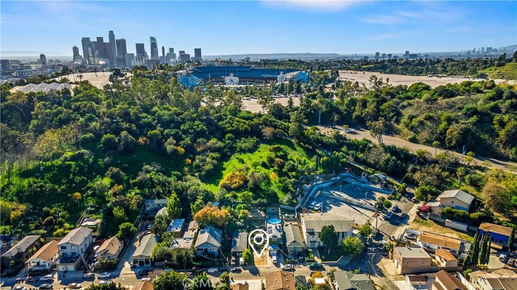 Image 1 of property listing at 744 AMADOR, Los Angeles, CA 90012