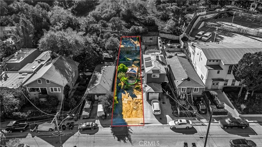 Image 3 of property listing at 744 AMADOR, Los Angeles, CA 90012