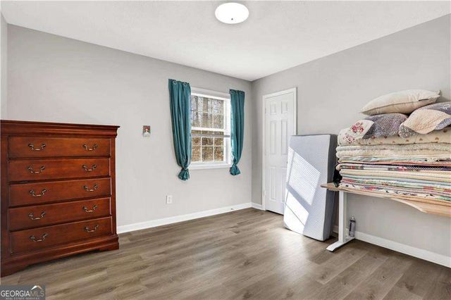 5000 Sugar Creek Drive, Sugar Hill, GA 30518