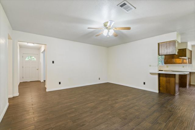 906 Havard Road, Houston, TX 77336
