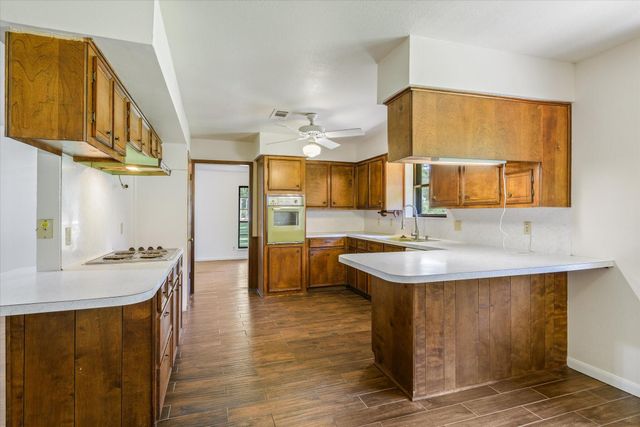 906 Havard Road, Houston, TX 77336