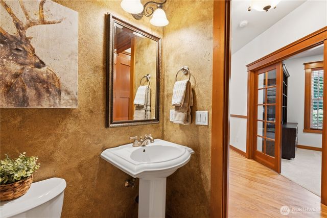 30217 Retreat Kanaskat Road SE, Ravensdale, WA 98051