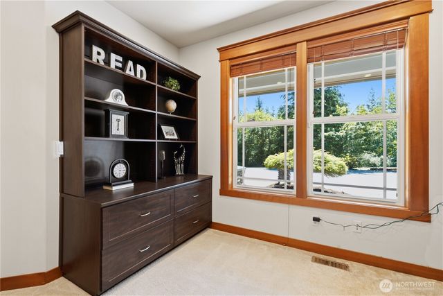 30217 Retreat Kanaskat Road SE, Ravensdale, WA 98051
