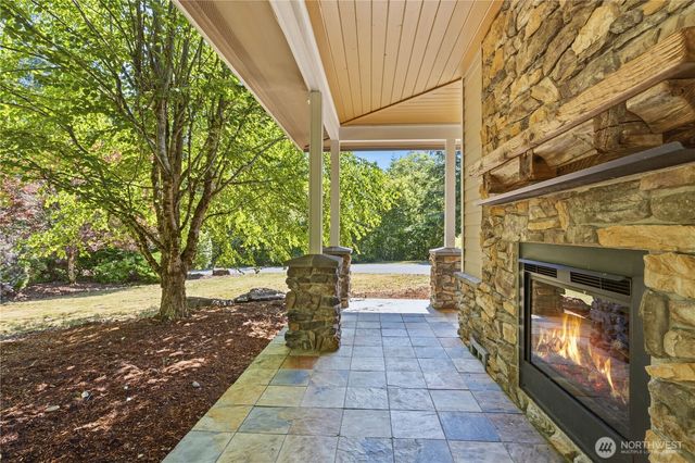 30217 Retreat Kanaskat Road SE, Ravensdale, WA 98051
