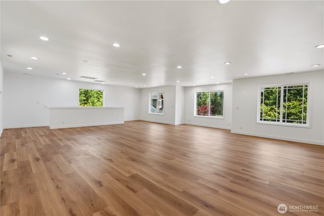 30217 Retreat Kanaskat Road SE, Ravensdale, WA 98051