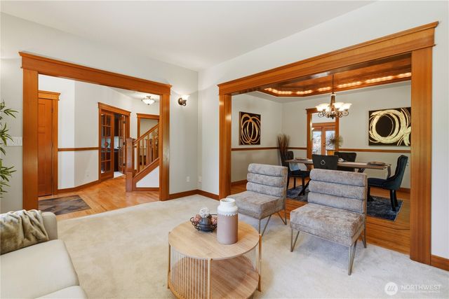 30217 Retreat Kanaskat Road SE, Ravensdale, WA 98051