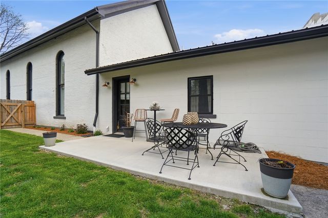 26 E South Street, Harveysburg, OH 45032