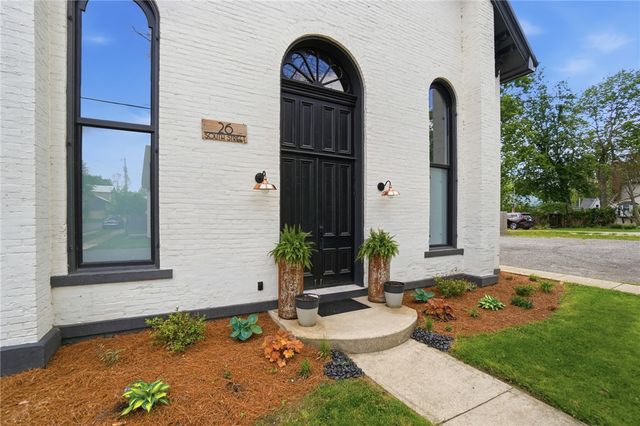 26 E South Street, Harveysburg, OH 45032