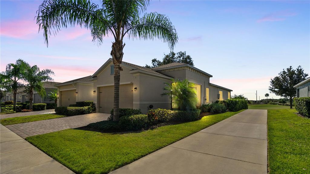 1825 FLORA PASS PLACE, Kissimmee, FL 34747