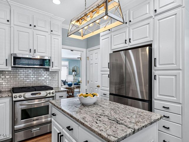 6012 Tenter Banks Square, Raleigh, NC 27609