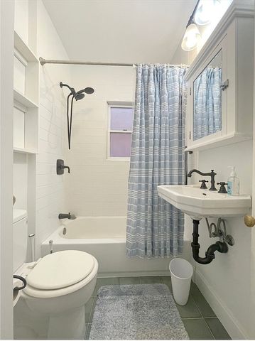 20 Crescent St 2, Cambridge, MA 02138