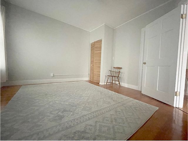 20 Crescent St 2, Cambridge, MA 02138