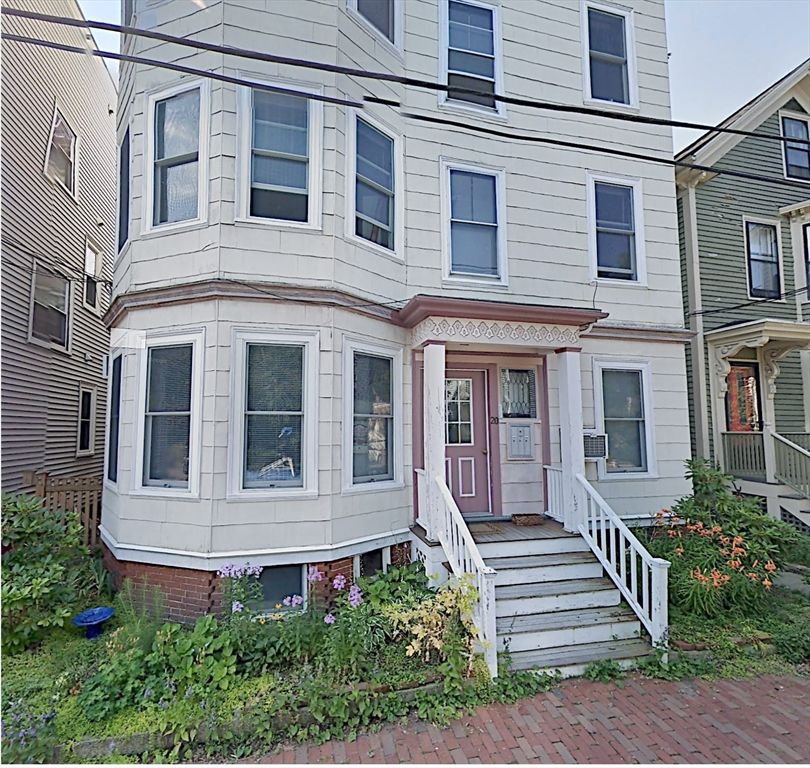 20 Crescent St 2, Cambridge, MA 02138