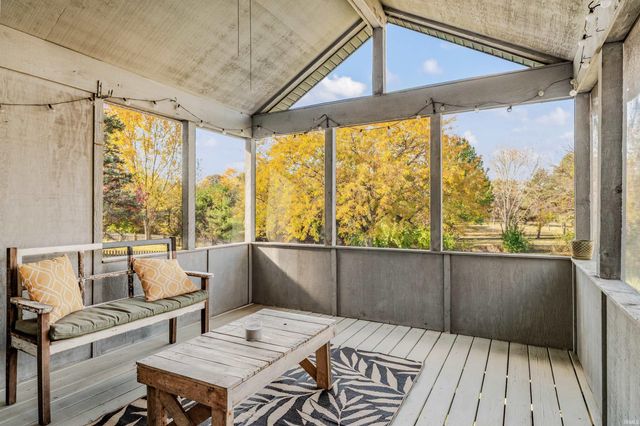 10625 Lone Eagle Way, Fort Wayne, IN 46845