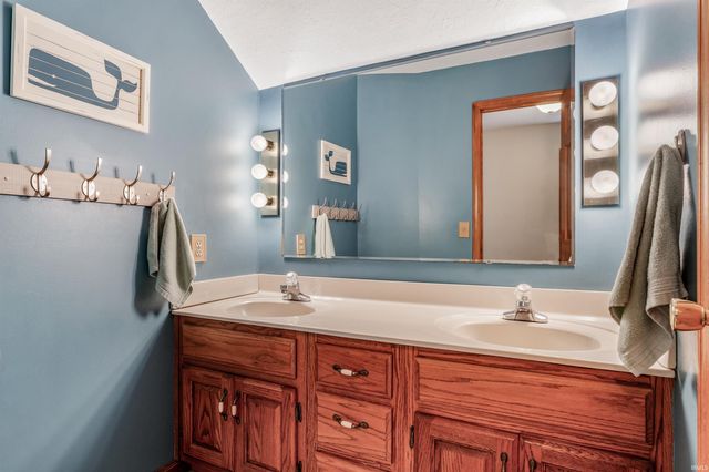 10625 Lone Eagle Way, Fort Wayne, IN 46845