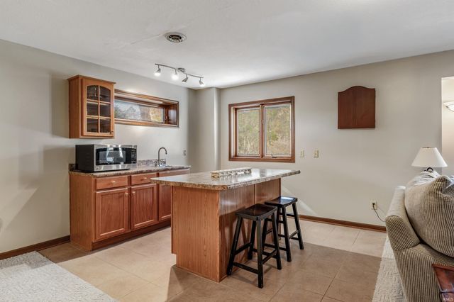 10625 Lone Eagle Way, Fort Wayne, IN 46845