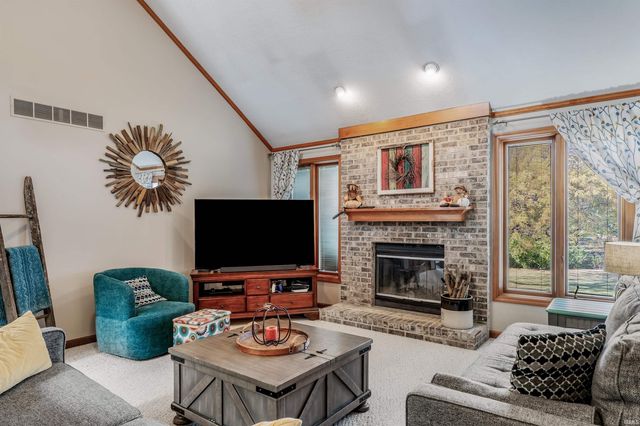 10625 Lone Eagle Way, Fort Wayne, IN 46845