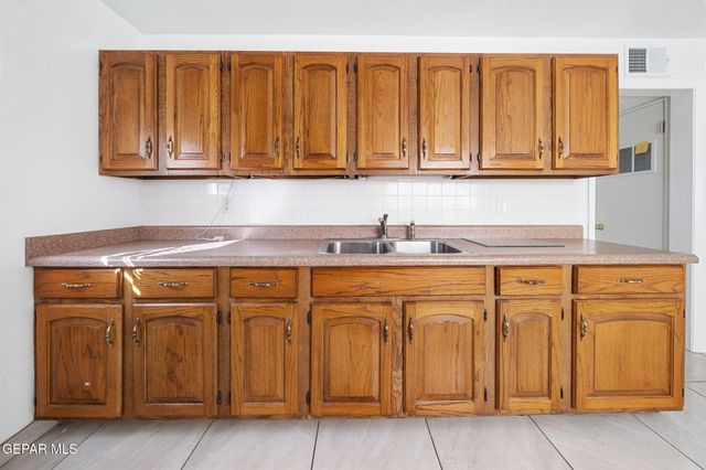 6337 Osage Lane, El Paso, TX 79925