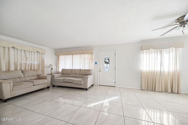 6337 Osage Lane, El Paso, TX 79925