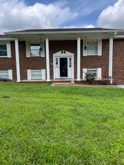 9121 Potomac Drive, Chattanooga, TN 37421