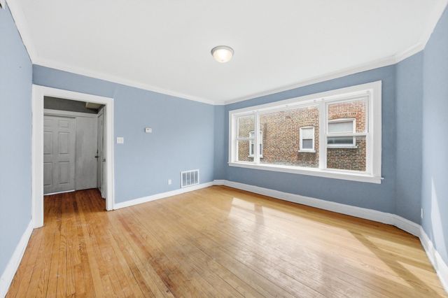 7352 S Langley Avenue, Chicago, IL 60619