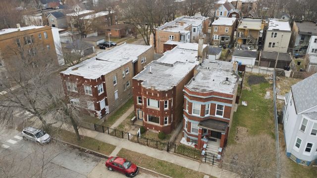 7352 S Langley Avenue, Chicago, IL 60619